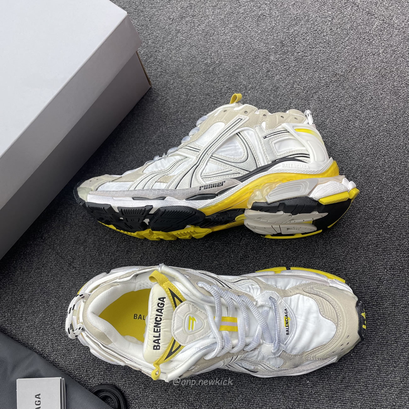 Balenciaga Runner Nylon Grey White Yellow Womens 772774 W3rny 9170 (6) - www.newkick.vip